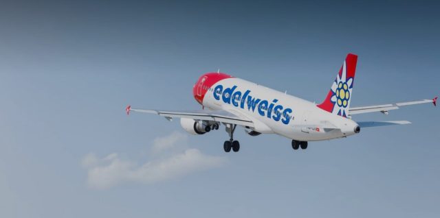 Edelweiss lentokone taivaalla, kuvituskuva
