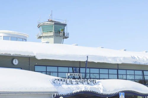 Kittilan lentokenttä lentotorni kuva Kittilan kunta Timo Veijalainen print