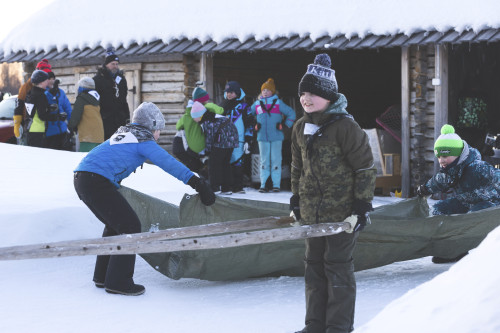 Partiolaiset ensiapuharjoitus 1 kuva Kittilän kunta Timo Veijalainen