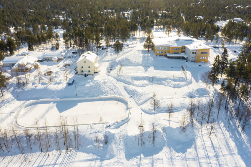 Sirkan koulun alue ilmakuva kuva Kittilan kunta Timo Veijalainen print