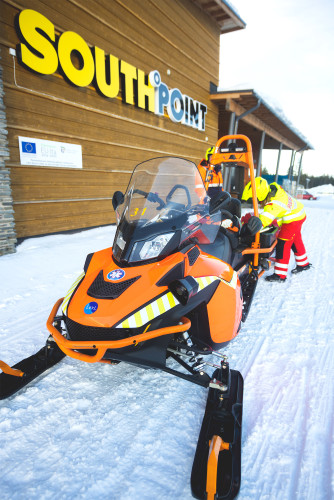 Levi Ski Resort rinne ensiapukelkka kuva2 Kittilan kunta Timo Veijalainen web