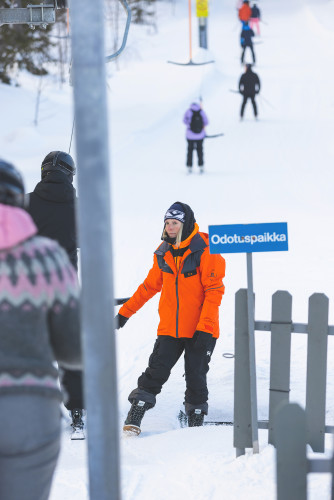 Levi Ski Resort rinnetyöntekijä kuva Kittilan kunta Timo Veijalainen web